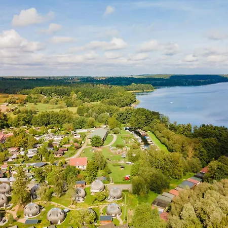 Prázdninový dům Kugelhaus Selene - Ruhiger Rueckzugsort In Sanfter Architektur Penzlin