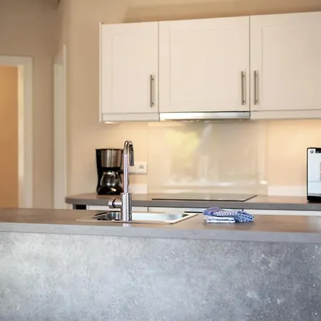 Kugelhaus Selene - Ruhiger Rueckzugsort In Sanfter Architektur Feriehus